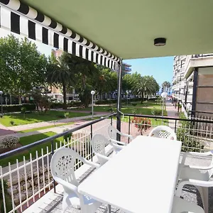 costa-daurada-apartaments-tauro.top-hotels-tarragona.com/